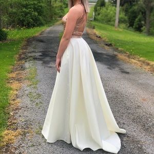 Prom dress